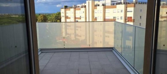 Квартира с 3 комнатами в Рим, Италия № 35640 48