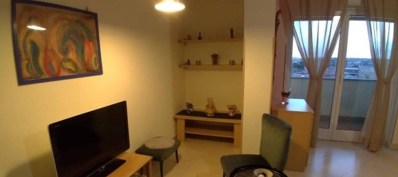 Квартира с 3 комнатами в Рим, Италия № 35640 14