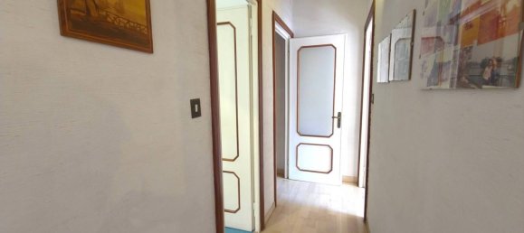 Apartamento T2 em Genoa, Italy N.º 352395 21
