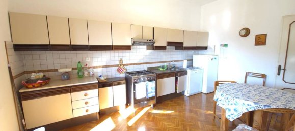 Apartamento T2 em Genoa, Italy N.º 352395 6