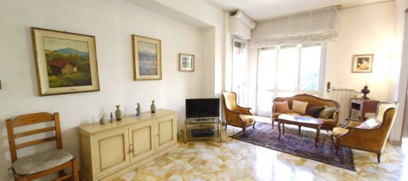 Apartamento T2 em Genoa, Italy N.º 352395 7