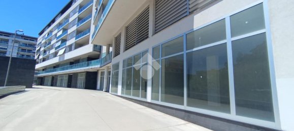 Propiedad comercial de 3 habitaciónes en Cosenza, Italy No. 42407 13