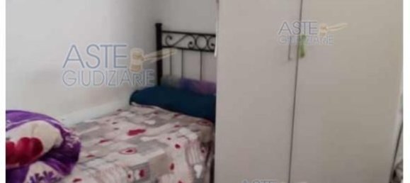 4 rooms Apartment in Sesto San Giovanni, Italy No. 13922 6