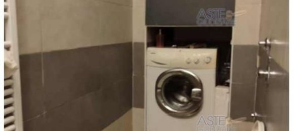 4 rooms Apartment in Sesto San Giovanni, Italy No. 13922 10