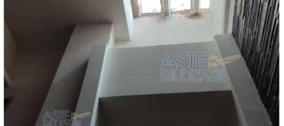 4 rooms Apartment in Sesto San Giovanni, Italy No. 13922 8