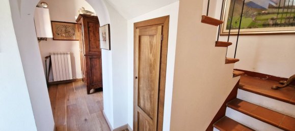 5غرفة منزل في Bucine, Italy رقم 188282 6