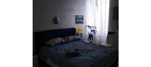 2 rooms Apartment in Naples, Italy No. 253418 4