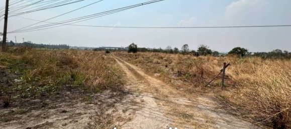  Land in Si Racha, Thailand No. 27370 2