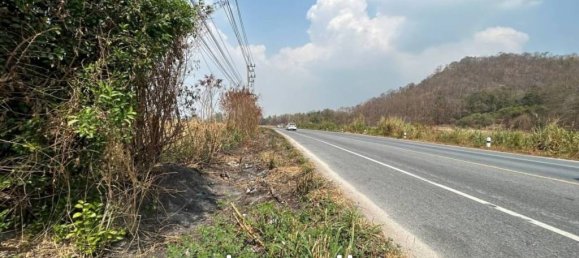  Land in Si Racha, Thailand No. 27370 4