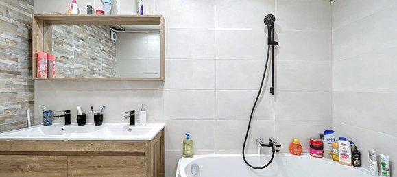 2 bedrooms Apartment in Antony, France No. 165306 6