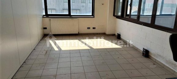 1293m² Warehouse in Galgagnano, Italy No. 311096 20