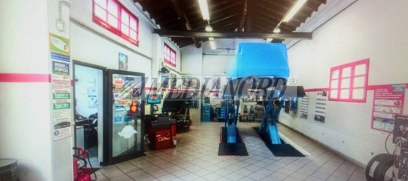 5-salle Entrepôt à Seriate, Italy No. 349471 3