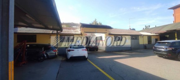 5-salle Entrepôt à Seriate, Italy No. 349471 9