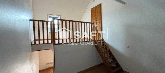 3 chambres Maison à Saint-Genou, France No. 67993 5