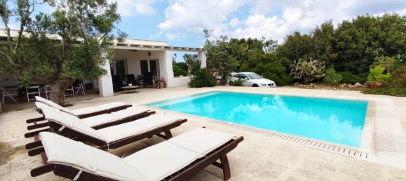 2 bedrooms Villa in Castrignano del Capo, Italy No. 283296 3