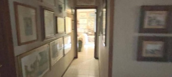 Apartamento de 6 habitaciónes en Palermo, Italy No. 36843 4