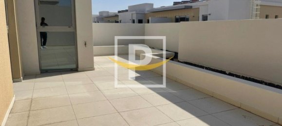 3 bedrooms Townhouse in Muwaileh, UAE No. 6036 6