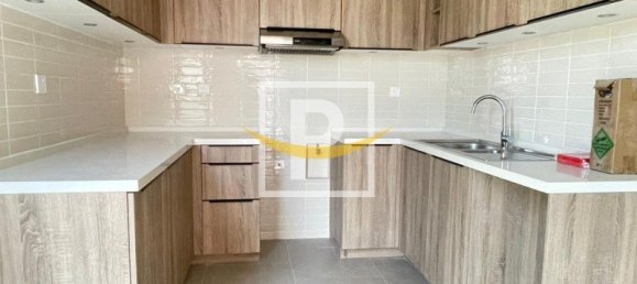 3 bedrooms Townhouse in Muwaileh, UAE No. 6036 2