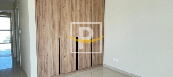 3 bedrooms Townhouse in Muwaileh, UAE No. 6036 5