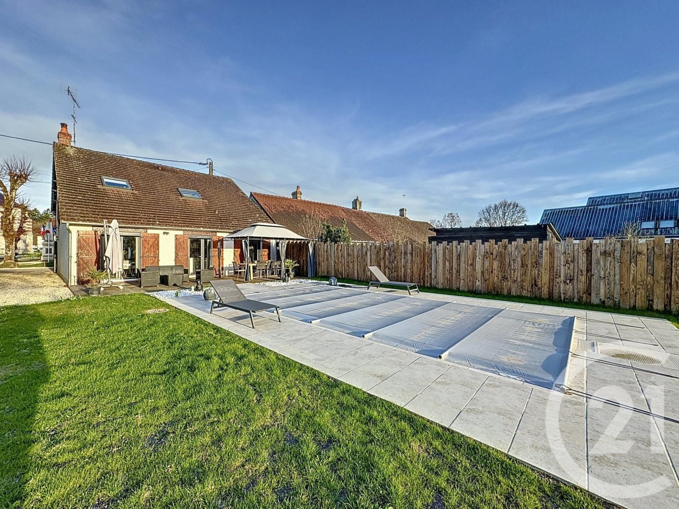 4 chambres Maison à Selles-Saint-Denis, France No. 67218