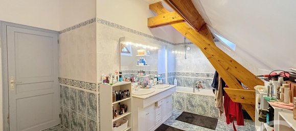 4 chambres Maison à Selles-Saint-Denis, France No. 67218 10