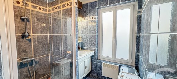 4 chambres Maison à Selles-Saint-Denis, France No. 67218 11