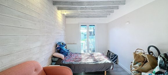 4 chambres Maison à Selles-Saint-Denis, France No. 67218 7