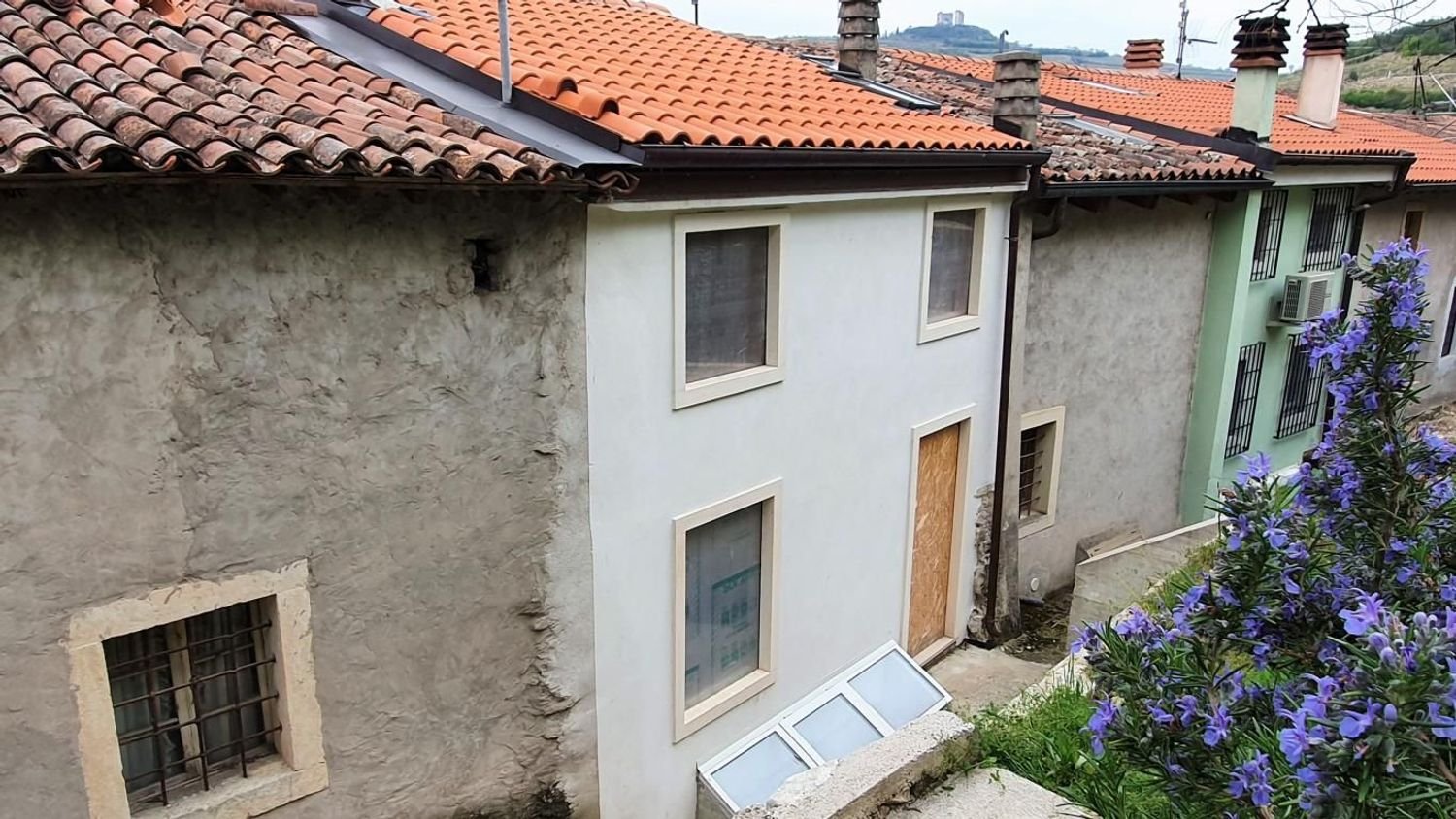 3 bedrooms House in Cazzano di Tramigna, Italy No. 396748