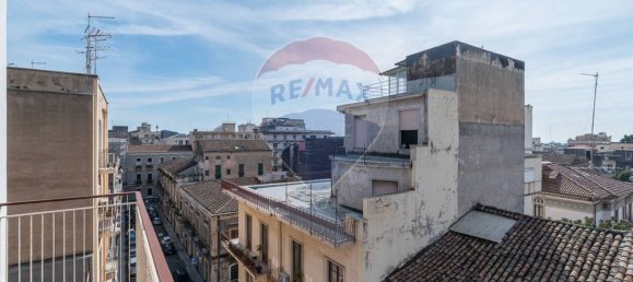 Apartamento de 2 dormitorios en Catania, Italy No. 67636 23