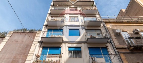 Apartamento de 2 dormitorios en Catania, Italy No. 67636 31