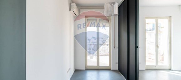 Apartamento de 2 dormitorios en Catania, Italy No. 67636 3