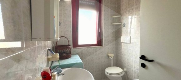 3-salle Appartement à Campomarino, Italy No. 21662 13