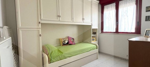 3-salle Appartement à Campomarino, Italy No. 21662 11
