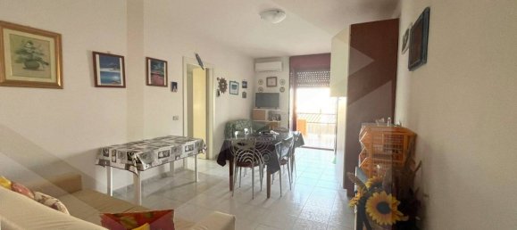 3-salle Appartement à Campomarino, Italy No. 21662 4