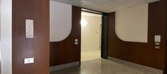 Офис 160м² в Падуя, Италия № 228435 17