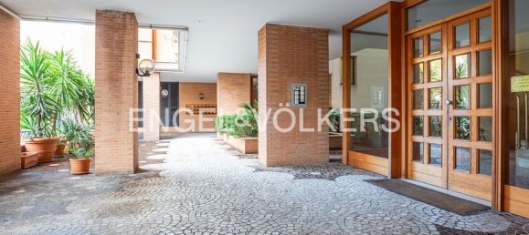 3 rooms Apartment in Rome, Italy No. 109318 18