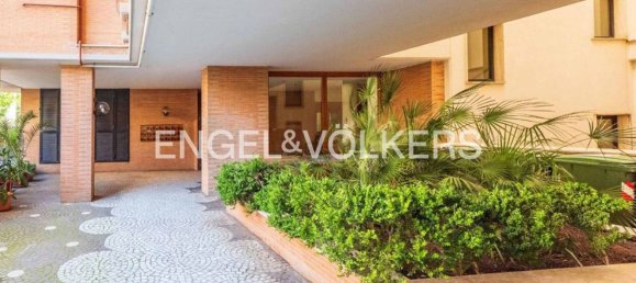 3 rooms Apartment in Rome, Italy No. 109318 19