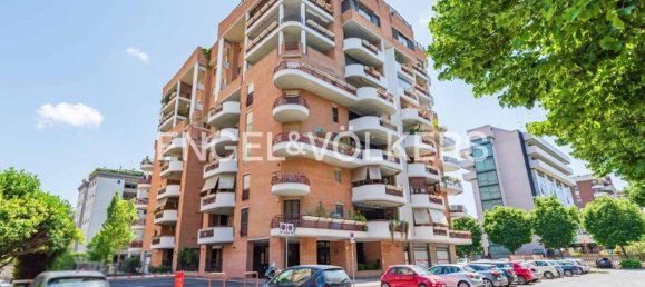3 rooms Apartment in Rome, Italy No. 109318 20