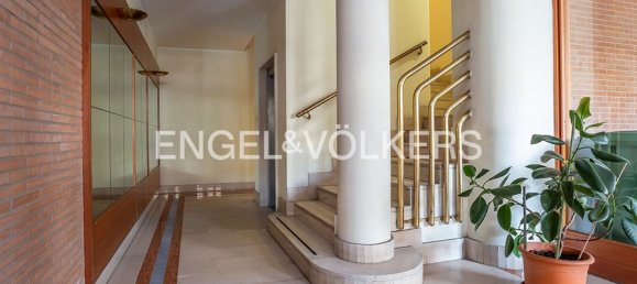 3 rooms Apartment in Rome, Italy No. 109318 17