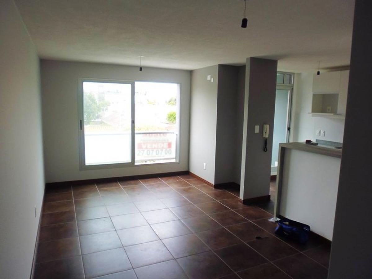 2 bedrooms House in Montevideo, Uruguay No. 1474