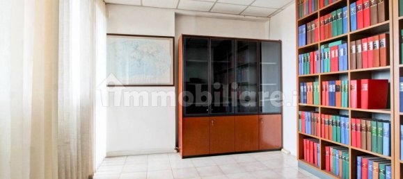 5 rooms Office in Rome, Italy No. 336145 13