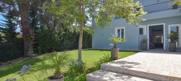 Вилла с 4 спальнями в Кадис, Испания № 154975 2