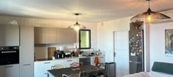 2 Schlafzimmer Haus in Bastia, France, Nr. 303106 2