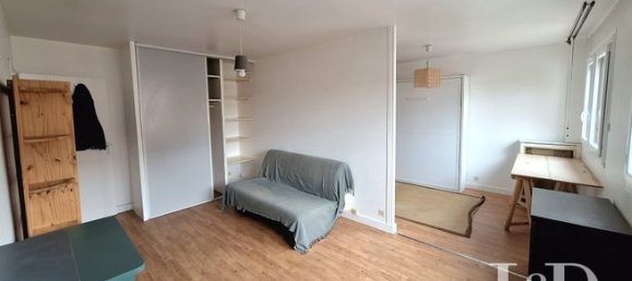 Квартира с 1 спальней в Монтрёй, Франция № 357075 3