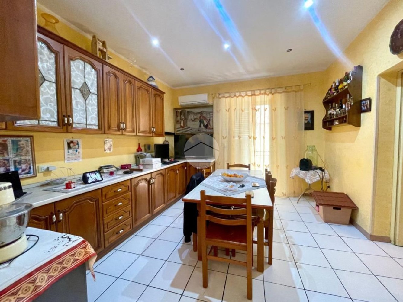 3غرفة شقة في Palermo, Italy رقم 49480