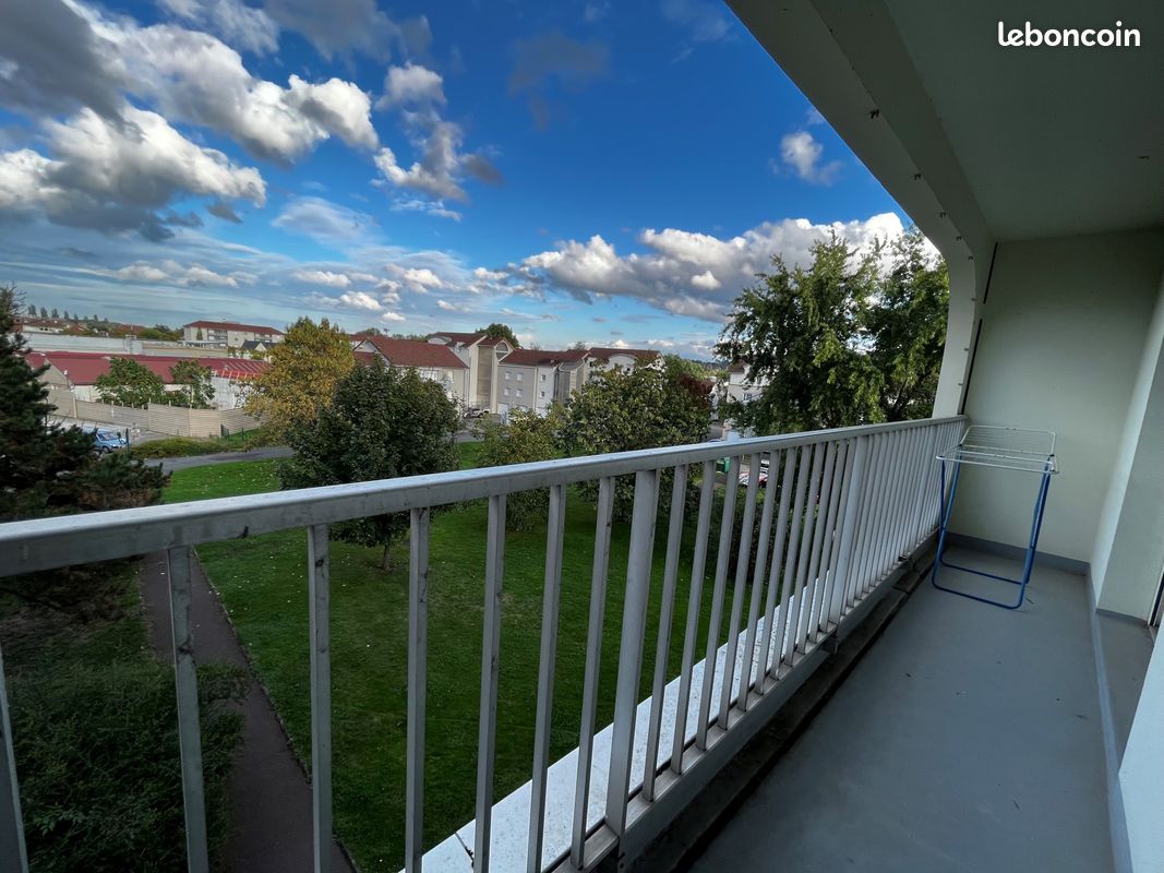 2 bedrooms Apartment in Sochaux, France No. 195730