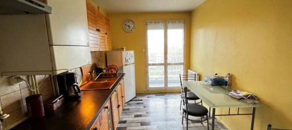 2 bedrooms Apartment in Sochaux, France No. 195730 3