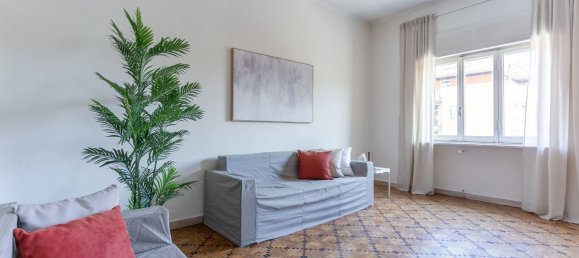 4 bedrooms Apartment in Rome, Italy No. 323547 4