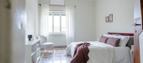 4 bedrooms Apartment in Rome, Italy No. 323547 51