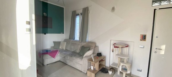 3 rooms Apartment in Bologna, Italy No. 18615 23